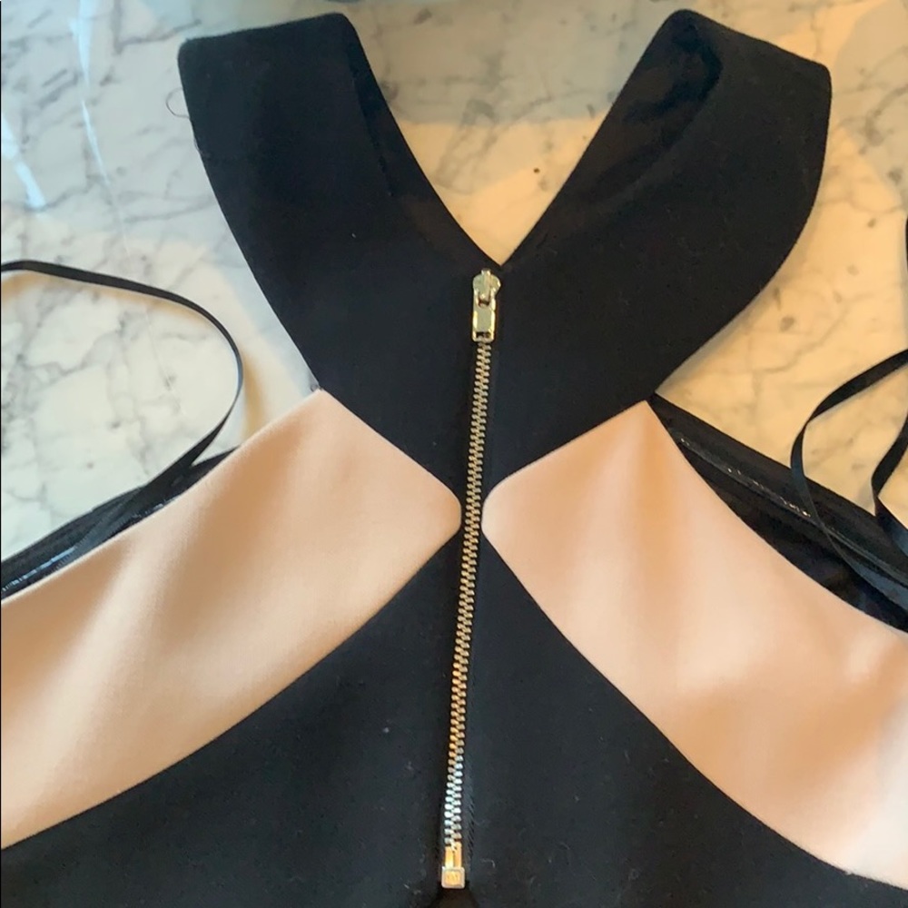 Elizabeth and James Elliott Dress NWT - Picture 6 of 8